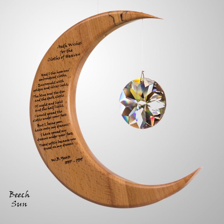 Alternative view of Large Moon WB Yeats (Full Poems)